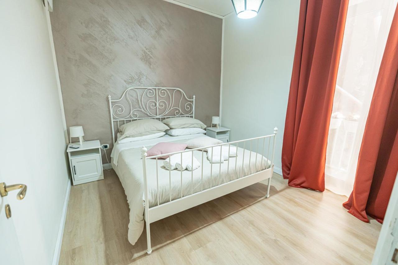 Casa Vacanze Decumano 18 나폴리 외부 사진